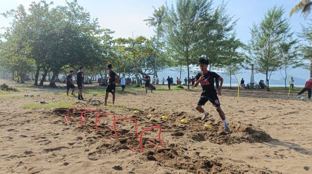 Rencanakan Ujicoba, Budiardjo Thalib Pelatih Inter Kediri Fokus Persiapan Taktikal