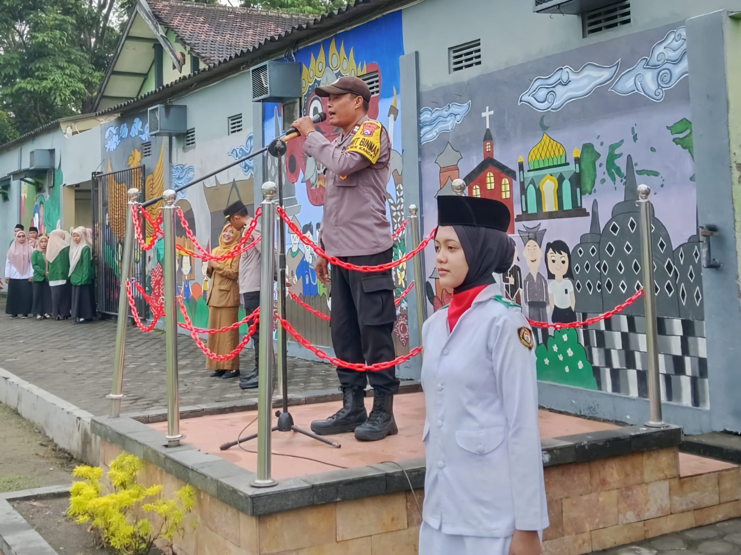Polisi Ajak dan Imbau Pelajar SMAN 1 Kandat Tidak Terlibat Geng Motor dan Tawuran