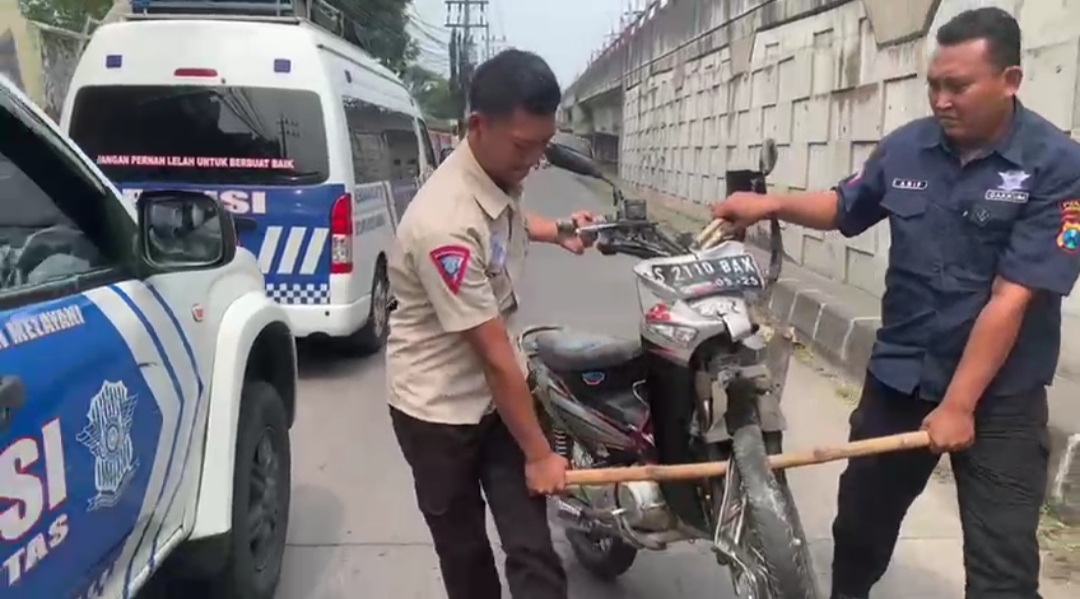 Balita Tewas Dalam Kecelakaan Tunggal di Jombang