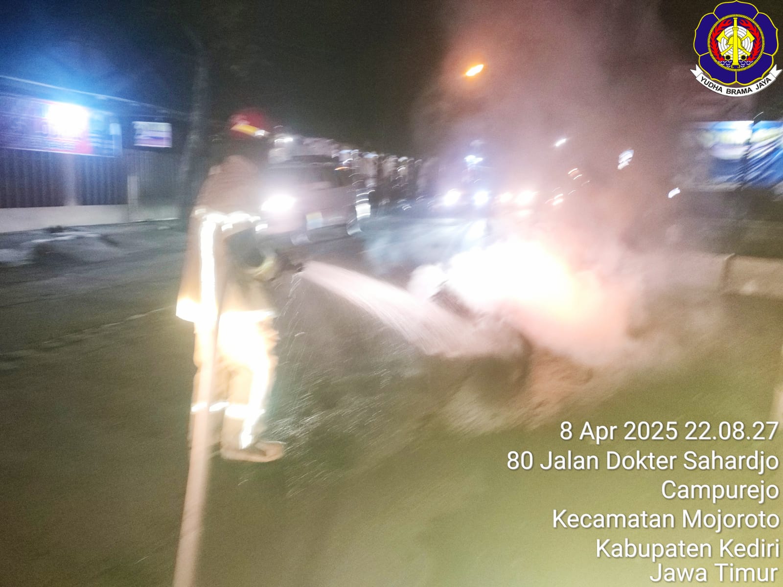 Motor Pemuda Asal Semen Kediri Terbakar, Diduga ini Penyebabnya