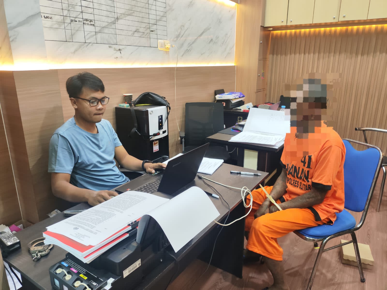 Bapak Aniaya Anak, Dipukul Gunakan Gagang Sapu hingga Patah