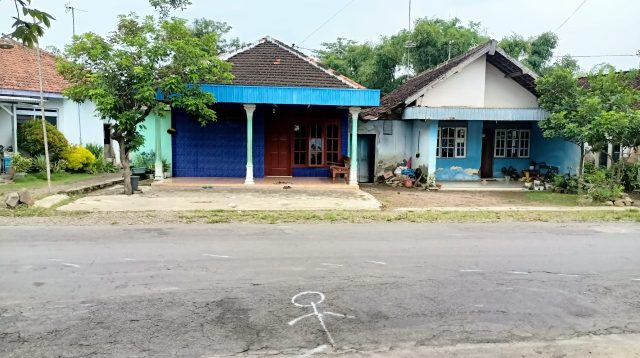 Bertabrakan dengan Truk Tangki, Ibu dan Anak Tewas di Berbek Nganjuk