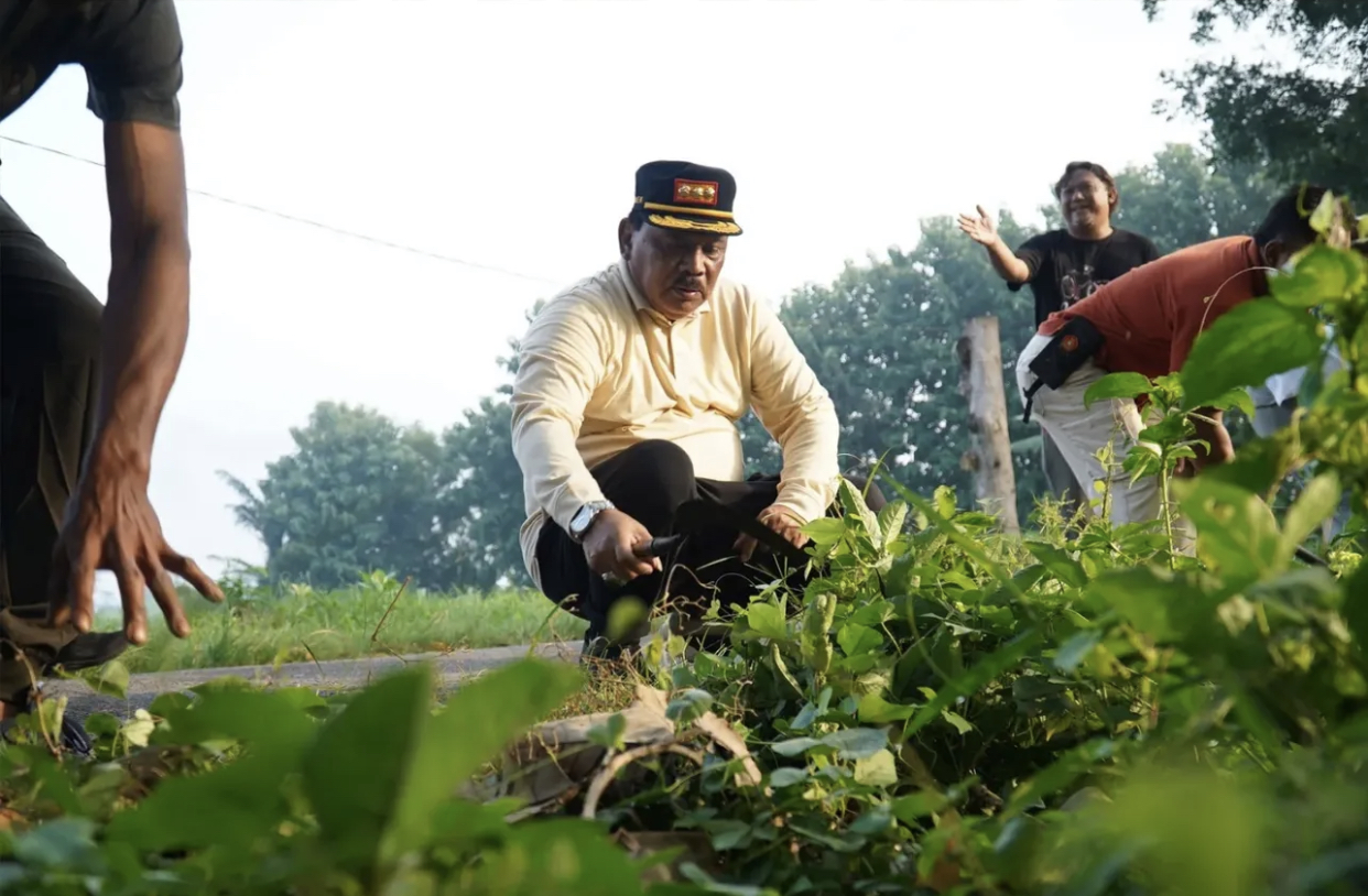 Hari Jadi ke-1088 Kabupaten Nganjuk, Warga Turun Tangan Bersihkan Lingkungan