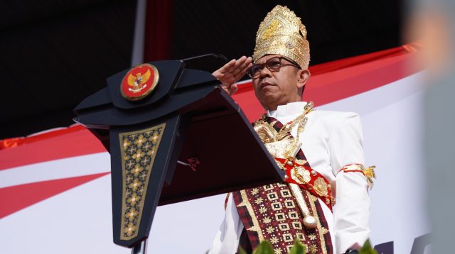 Peringati Hardiknas 2025, Wali Kota Batu Luncurkan Seribu Sarjana untuk Kemajuan Pendidikan