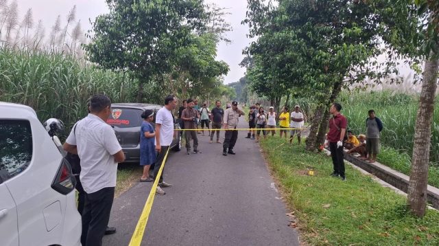 Penasaran Buka Bungkusan Plastik, Tiga Jari Petani Lepas dari Tangan