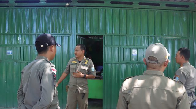 Sebanyak 35 Persen Penjaga Warung Positif HIV, Warung Remang-remang Ditutup Paksa