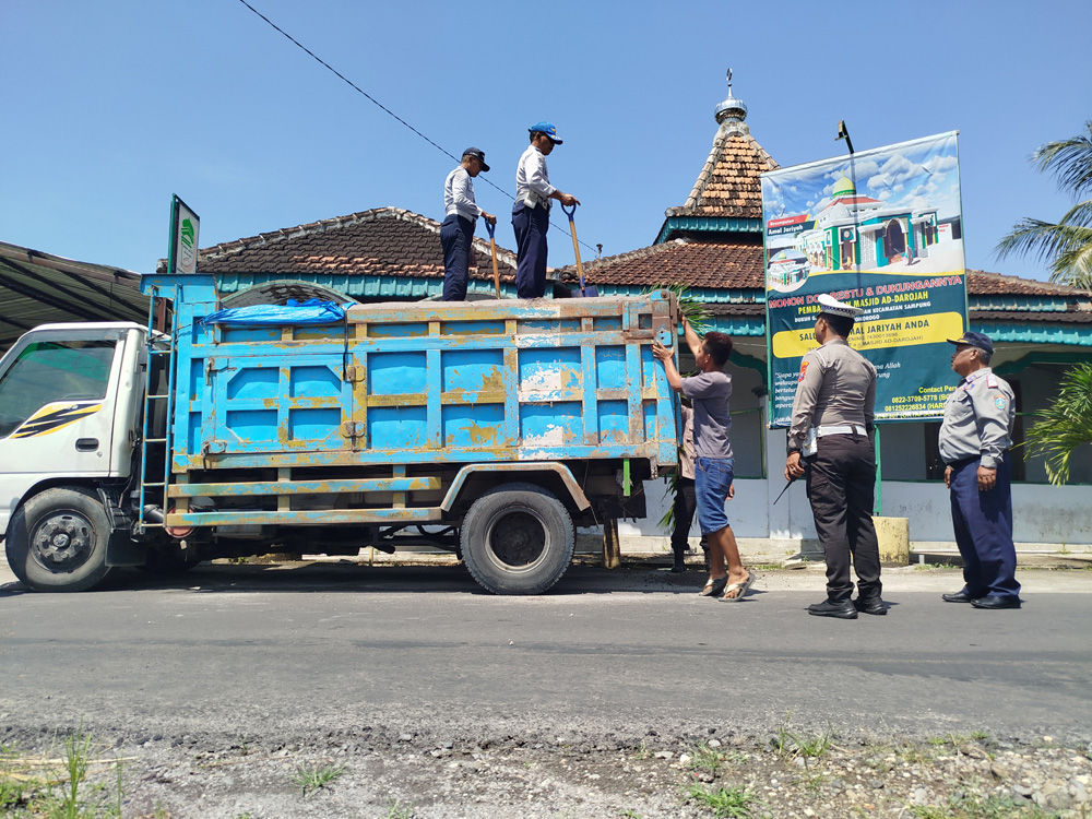Jadi Penyebab Jalan Rusak, Bupati Ponorogo Bentuk Satgas Penertiban Truk ODOL