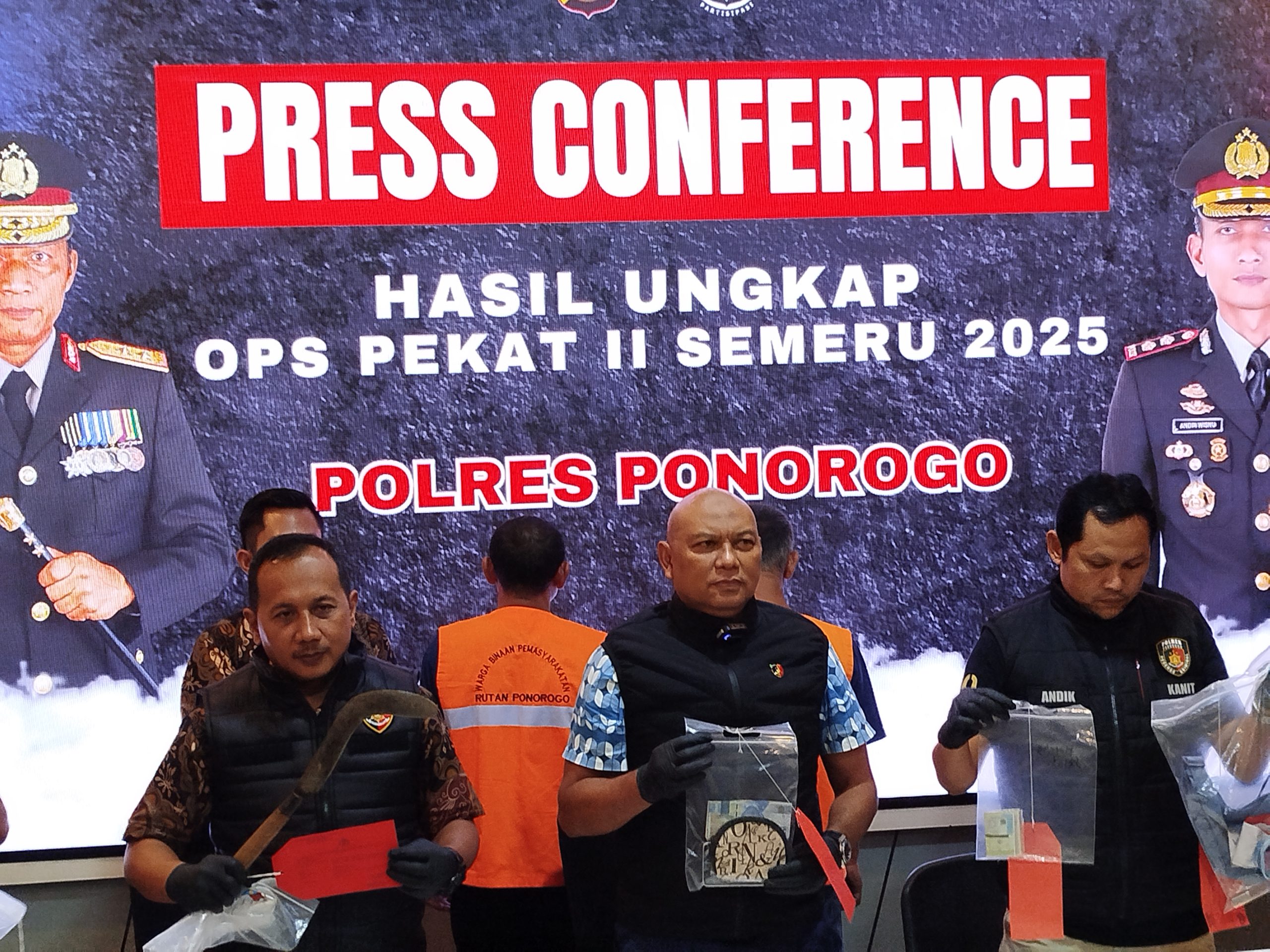 Tak Terima Diceraikan, Pria di Ponorogo Ancam Istri dan Mertuanya Pakai Celurit