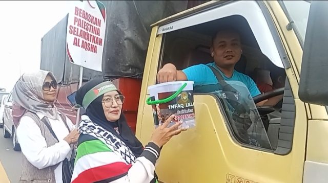 PUI Kediri Raya Galang Donasi dan Gelar Aksi Damai Bela Gaza