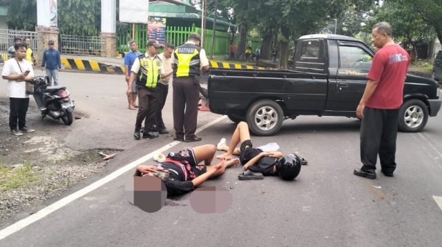 Seorang Remaja Luka Parah Setelah Tertabrak Truk di Depan PG Pesantren Kediri, Ini Identitasnya