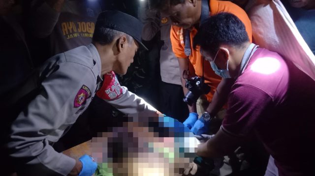 Diduga Serangan Jantung, Petani Asal Pandean Nganjuk Meninggal Dunia di Ladang