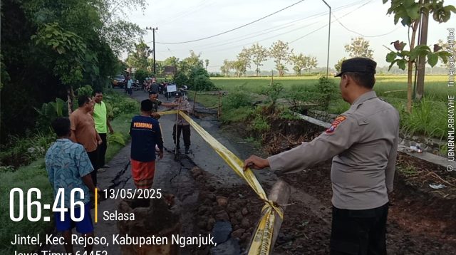 Korban Keracunan Kolak Kacang Hijau Kabupaten Blitar Bertambah, Total 66Jalan Penghubung Antar Desa di Kabupaten Nganjuk Ambles