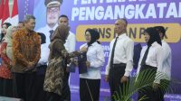 SK Diserahkan Mbak Wabup Dewi, dari Mekah Mas Bup Dhito Sampaikan Selamat untuk CPNS dan PPPK