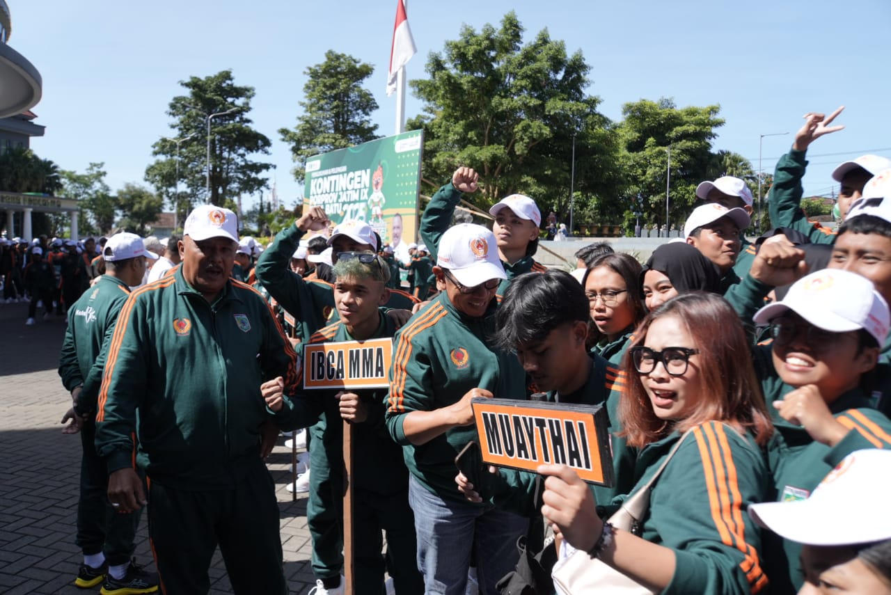 Walikota Batu Lepas 724 Atlet dan Pelatih, Targetkan 10 Besar Porprov Jatim
