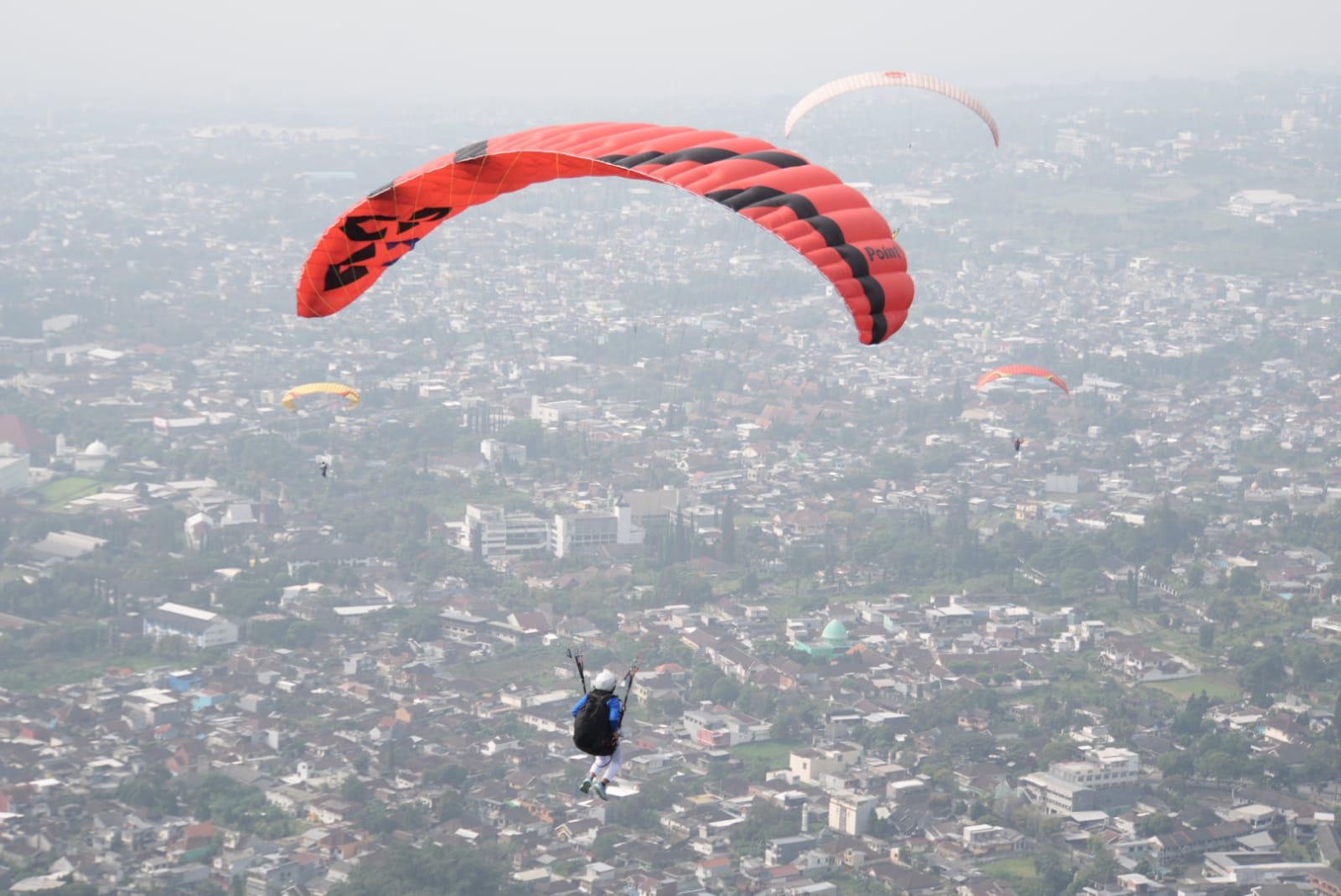 Cabor Paralayang Resmi Dibuka, 96 Atlet Berbagai Daerah Siap Taklukkan Gunung Banyak