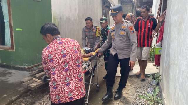 Diduga Keracunan Makanan, Empat Warga Tulungagung Dirawat Intensif