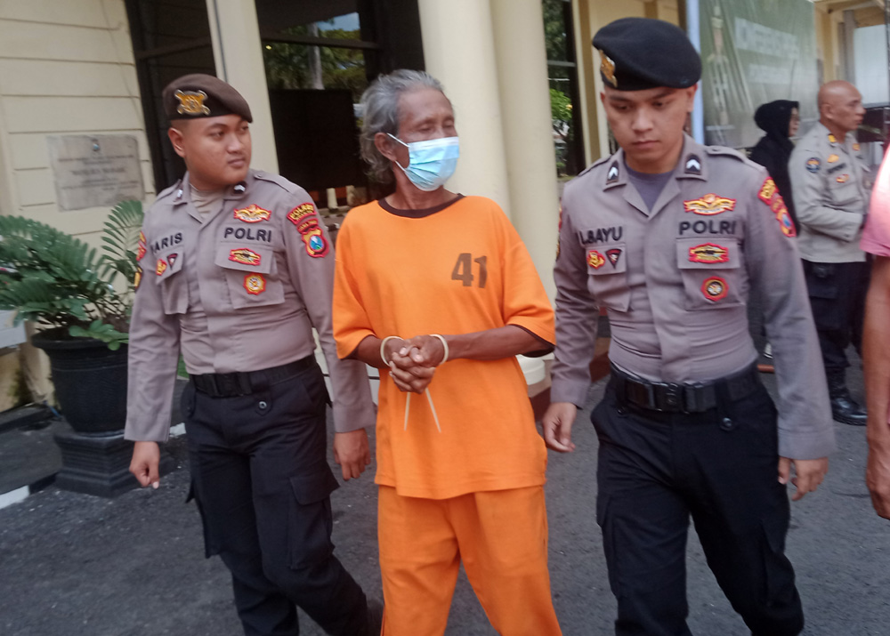 Mabuk, Pria ini Tusuk Temannya hingga Tewas di Bawah Jembatan Ringinanom