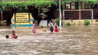 Banjir, Lima Kecamatan di Jombang Terendam, Warga Pilih Bertahan di Rumah