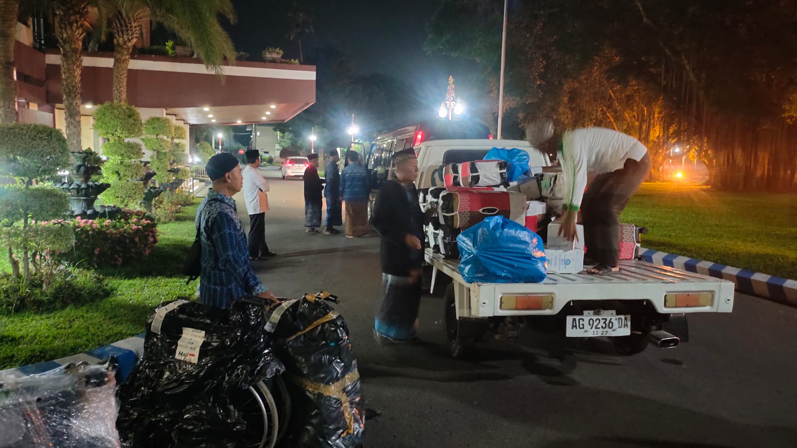 Sebanyak 62 Jemaah Haji Kloter 27 dan 28 Tiba di Kabupaten Kediri