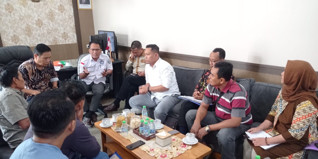 Khawatir Tak Lolos PPDB Jalur Prestasi Olahraga, Wali Murid Ngadu ke DPRD Jombang