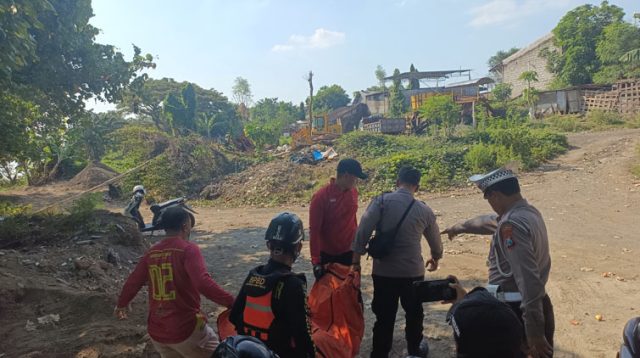 Mayat di Bawah Jembatan Semampir Ternyata Lansia Asal Tulungagung