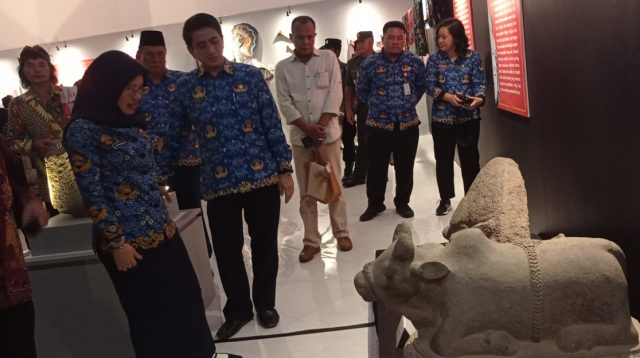 Pre Launching Museum Daerah Kabupaten Kediri, Mbak Dewi Buka Pameran Temporer