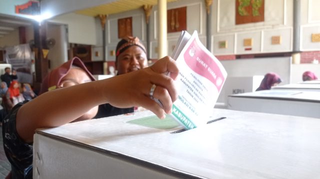 KPU Ponorogo Kembalikan Sisa Dana Penyelenggaraan Pilkada, ini Jumlahnya