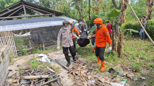 Beberapa Hari Tak Pulang, Nenek asal Kediri Tak Bernyawa di Sawah