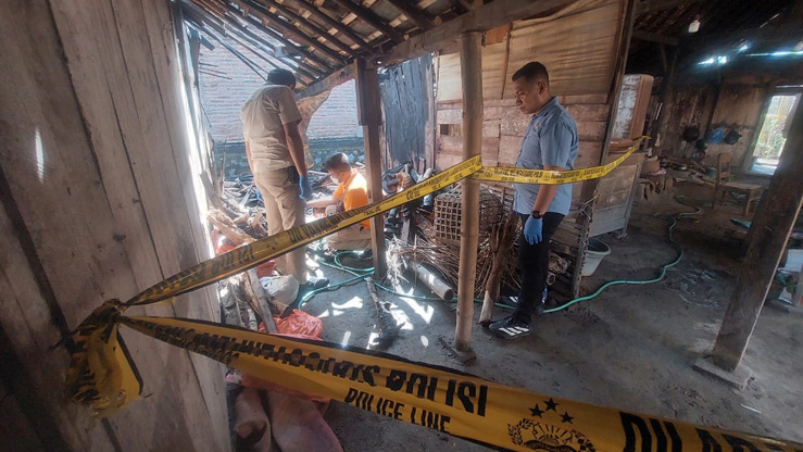 Dilahap Si Jago Merah, Seorang Kakek Madiun Tewas