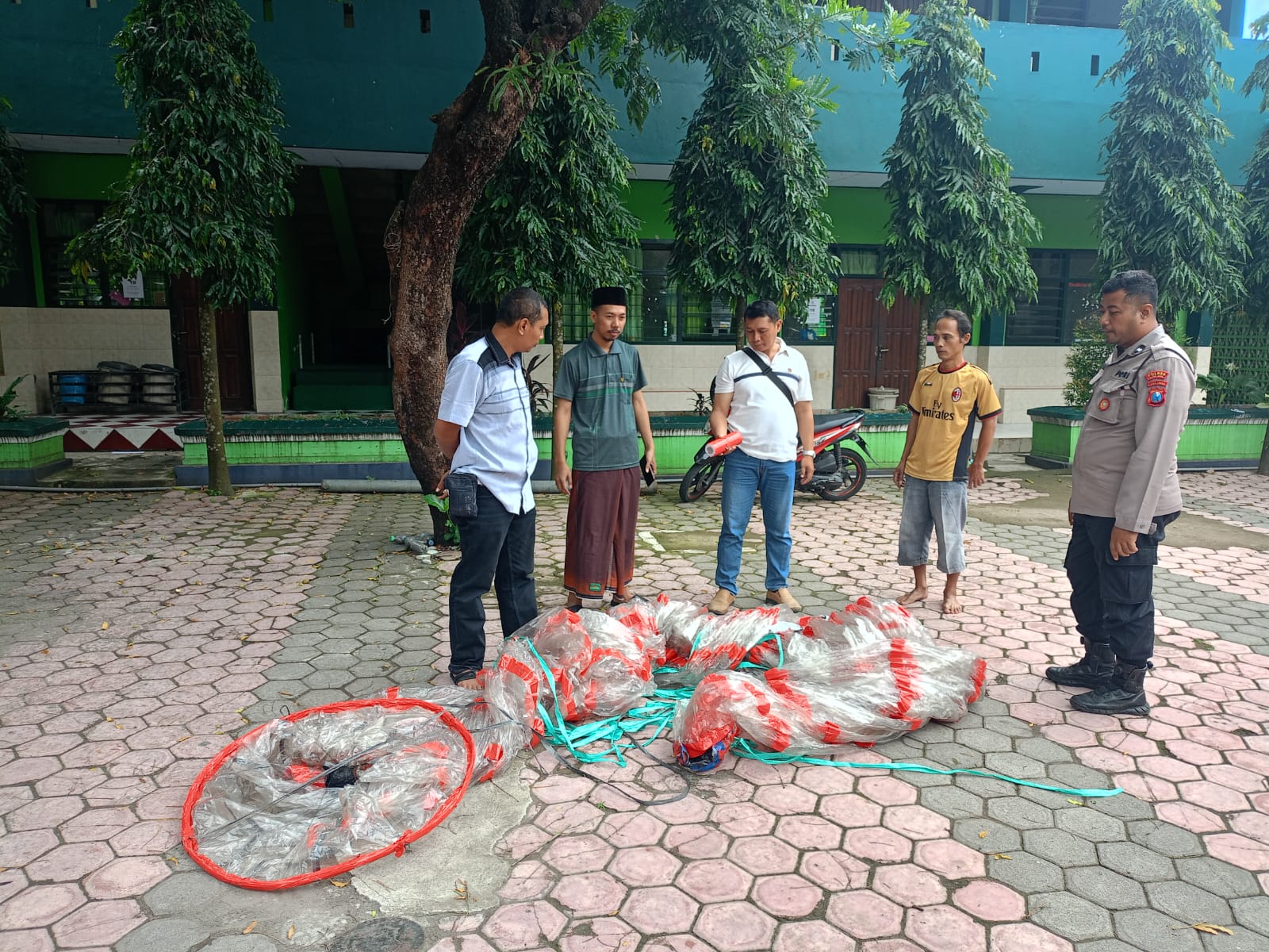 balon udara di MAN Kota Blitar