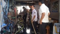 Kebakaran di Jalan Halim Perdana Kusuma Kediri Kerugian Capai Rp75 Juta