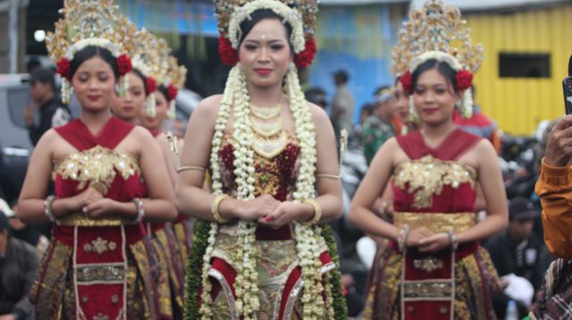Perankan Dewi Kilisuci di Gunung Kelud, Retnowati Jalani Puasa dan Tirakat demi Jaga Kesakralan Adat