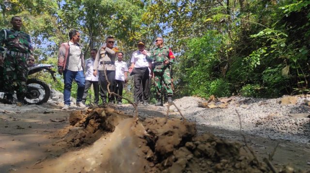 TMMD ke-125 Kodim 0814 Jombang Dimulai, Perbaiki Jalan dan Rumah Warga Desa