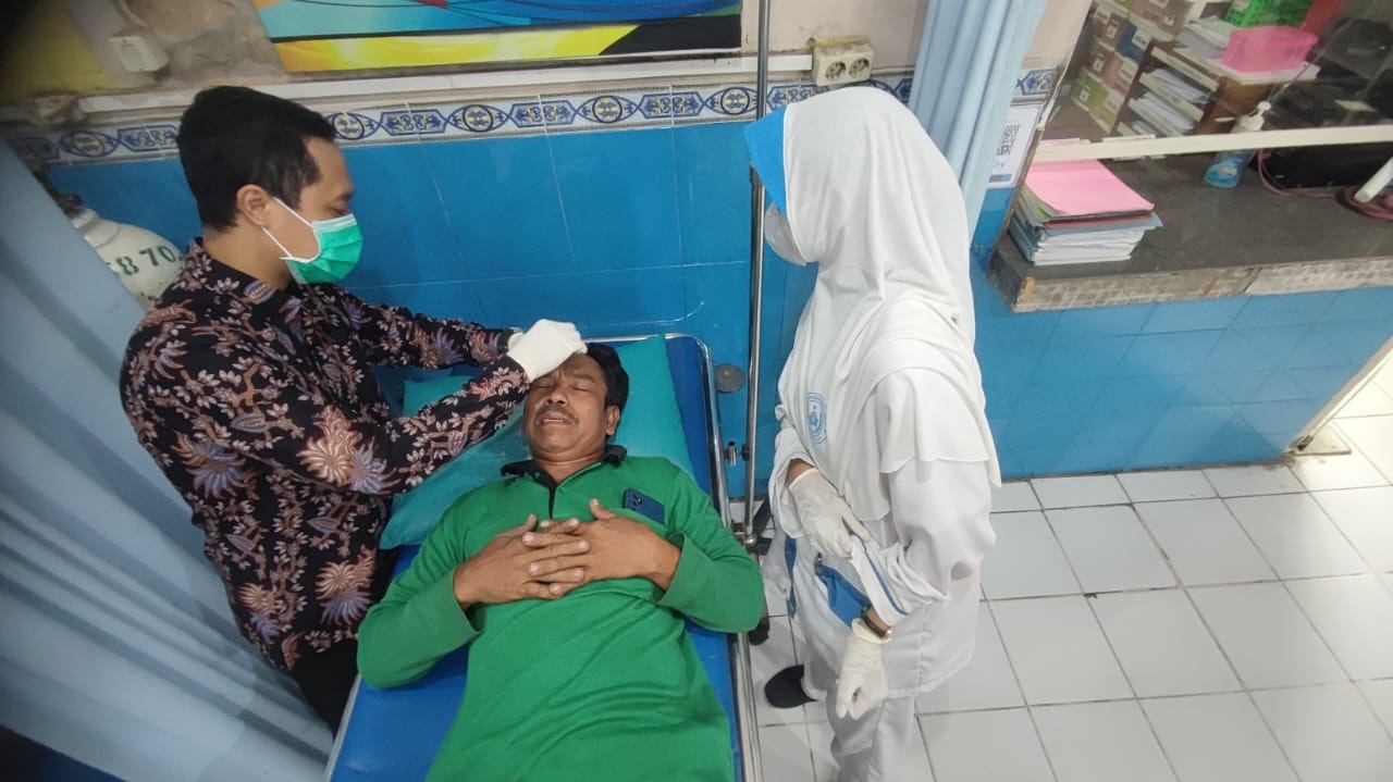 Dibangunkan Saat Bengkel Masih Tutup, Pemilik Tambal Ban di Lamongan Aniaya Dua Sopir Asal Rembang