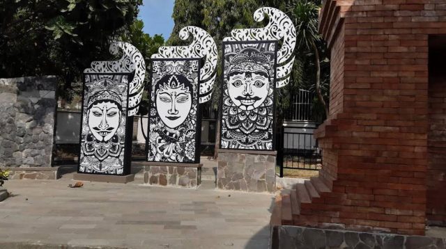 Liburan Hemat dan Edukatif di Kediri Satu Kawasan, Empat Destinasi Menarik!