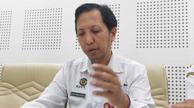 Kasus Keracunan Miras di Kediri Bertambah, Satu Warga Dirawat dengan Gejala Serupa