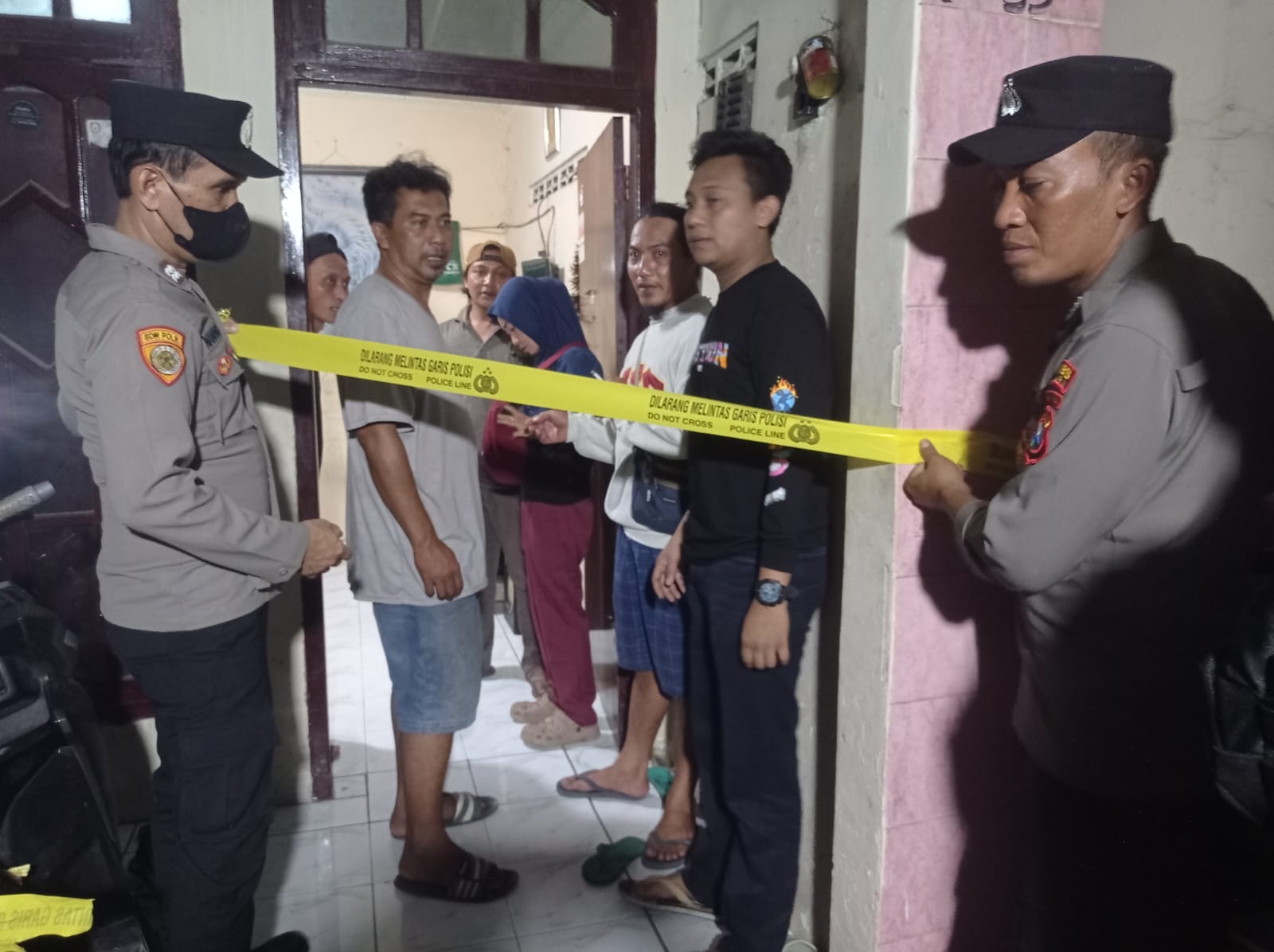 Anak Sebelas Tahun Pertama Kali Ketahui Bapak Bunuh Diri