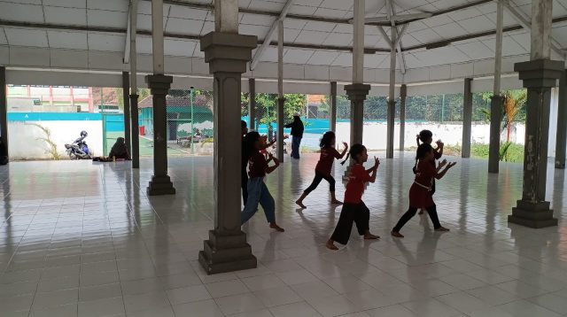 Liburan Sekolah, Diisi dengan Kegiatan Latihan Dramatari di Ngadiluwih Kediri