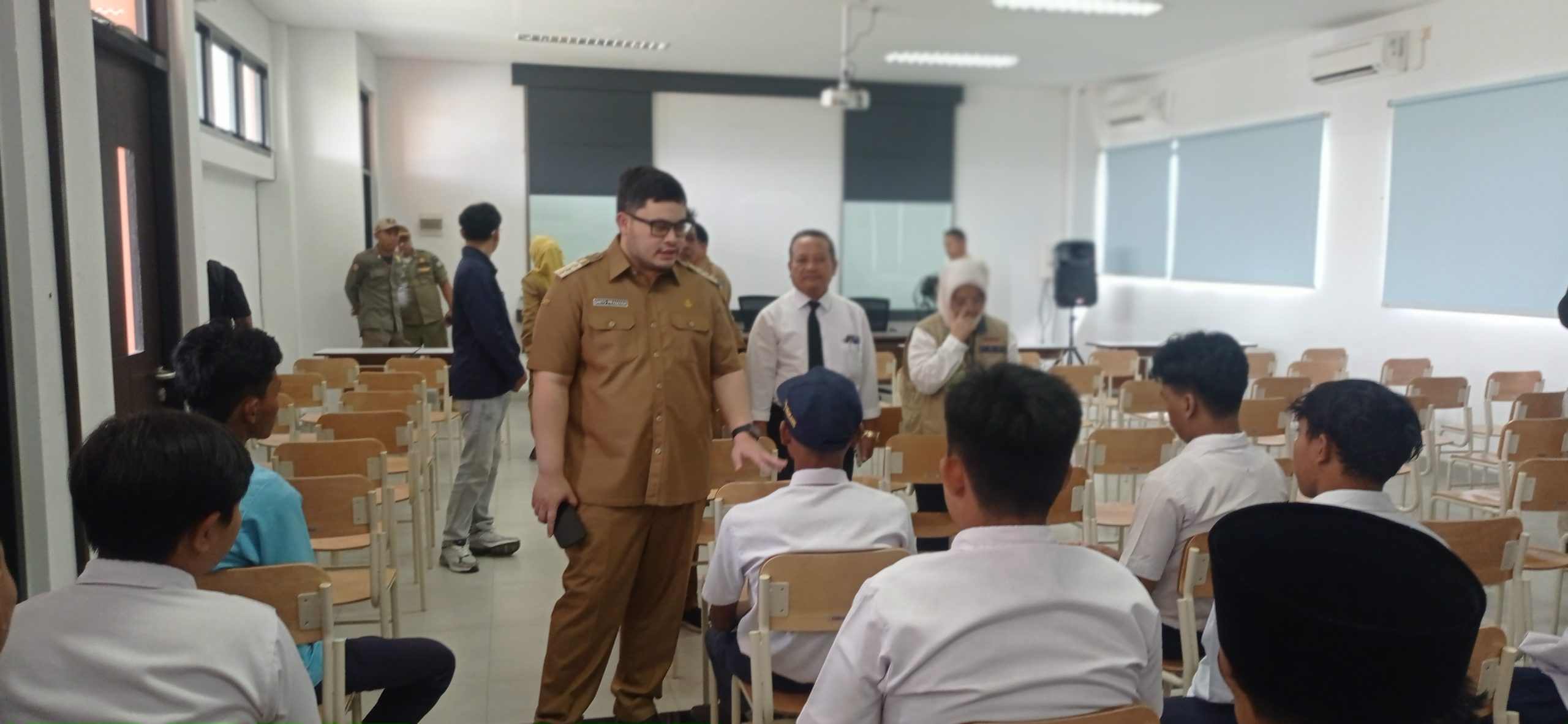 Bupati Kediri Hanindhito Himawan Pramana. (bakti/sejahtera.co)