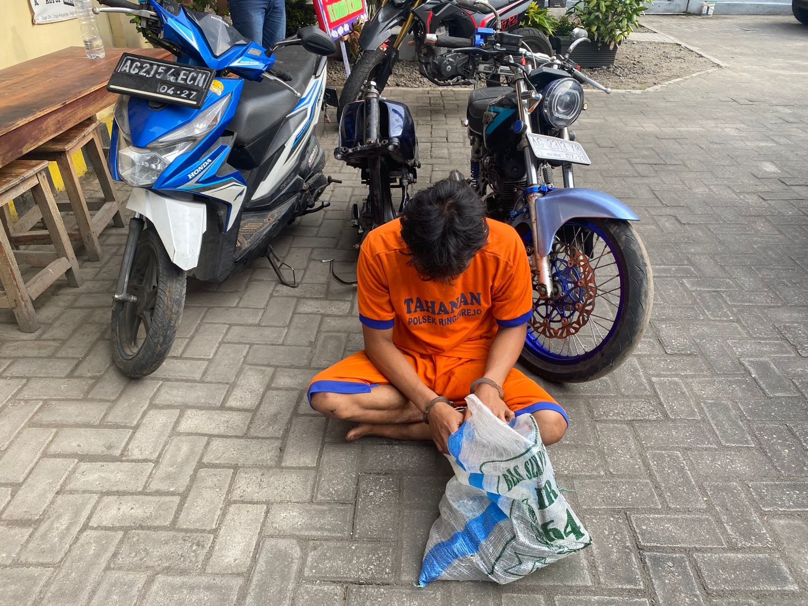Motor Curian Ditawarkan Melalui Medsos, Diringkus Polisi saat Tunggu Pembeli