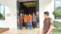 Kredit Fiktif di Bank BUMN Pare Rugikan Negara Rp2,4 M, Tiga Tersangka Ditahan Kejari Kediri