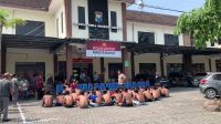 Pesta Gengster Digerebek Polisi, Tangis Pecah di Mapolres Jombang