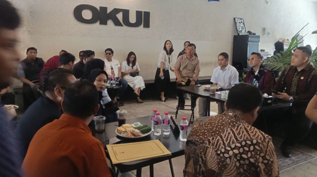 Raffi Ahmad Hadir di Okui Café Kediri, Kolaborasi Anak Muda, UMKM, dan Pemerintah Gaungkan Ekonomi Kreatif