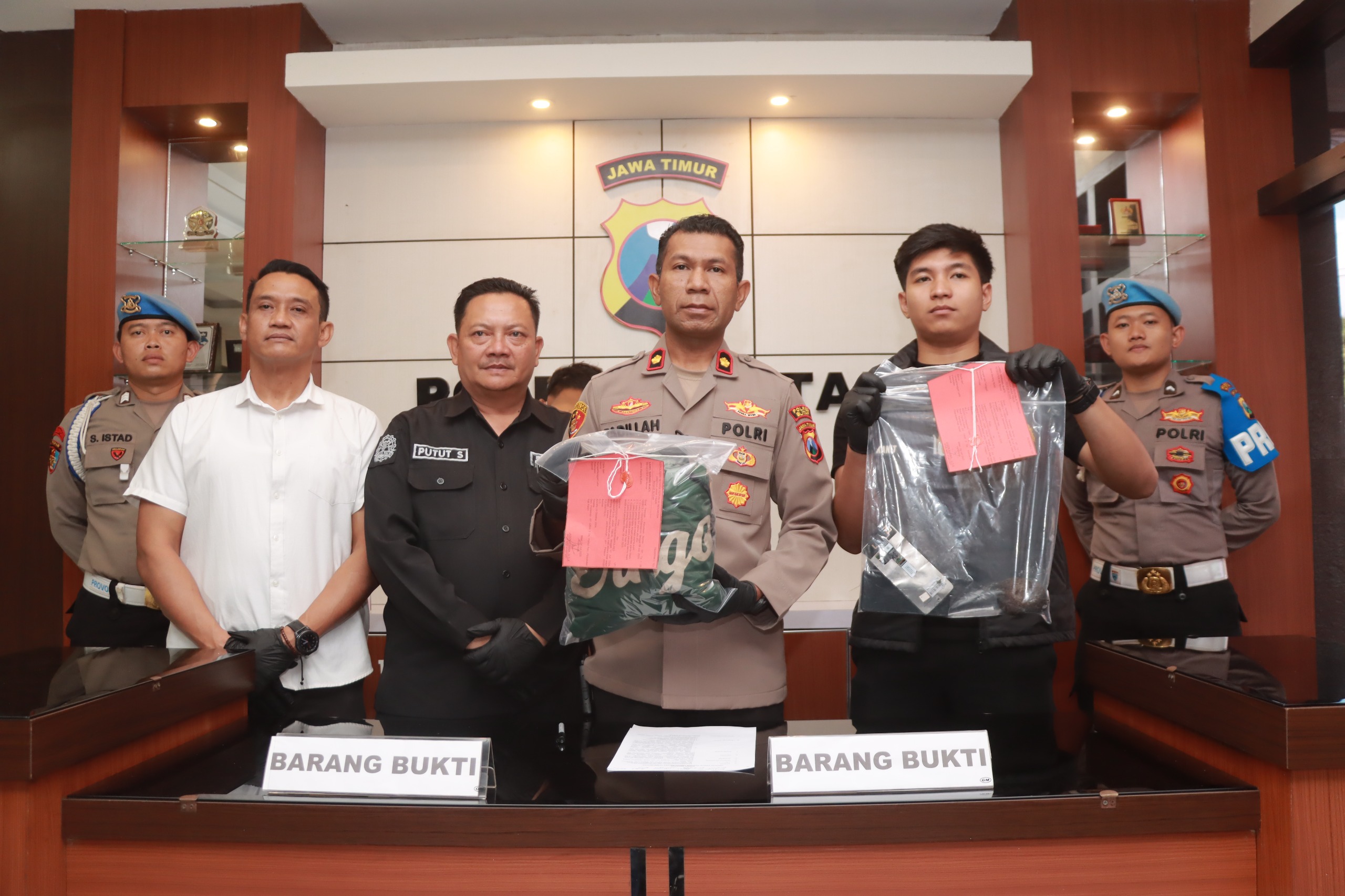 Pelaku-Korban Sempat Nonton Karnaval di Nganjuk, Motor Kehabisan BBM, Jasad Dibuang di Pinggir Jalan