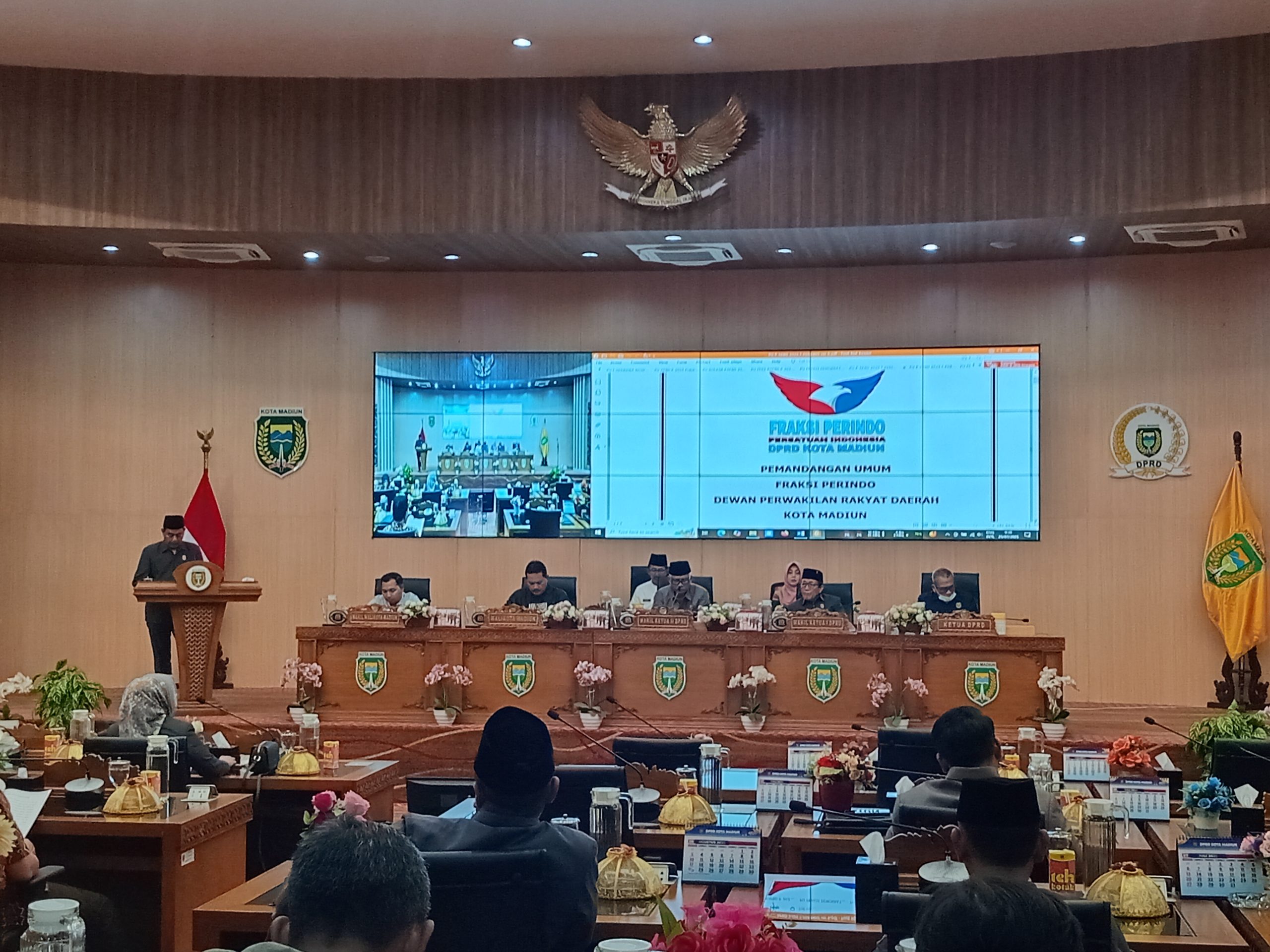 DPRD Kota Madiun Sampaikan Pandangan Umum Perubahan APBD 2025, Wali Kota Singgung Turunnya Pendapatan