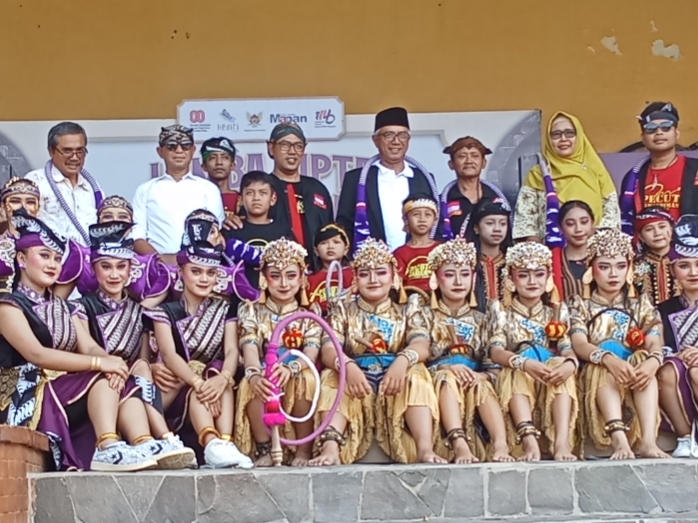 Sebanyak 1.100 Penari Pecut Samandiman Meriahkan Selomangkleng, Sambut Hari Jadi ke-1146 Kota Kediri