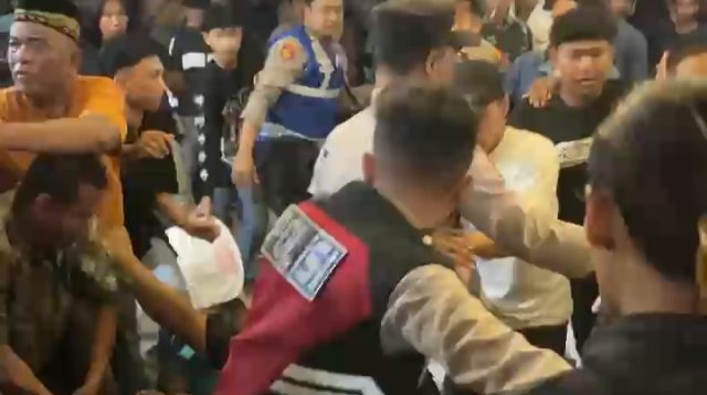 Ricuh Orkes Dangdut di Lamongan, Tiga Warga Jadi Korban Pengeroyokan, Polisi Amankan Dua Pelaku