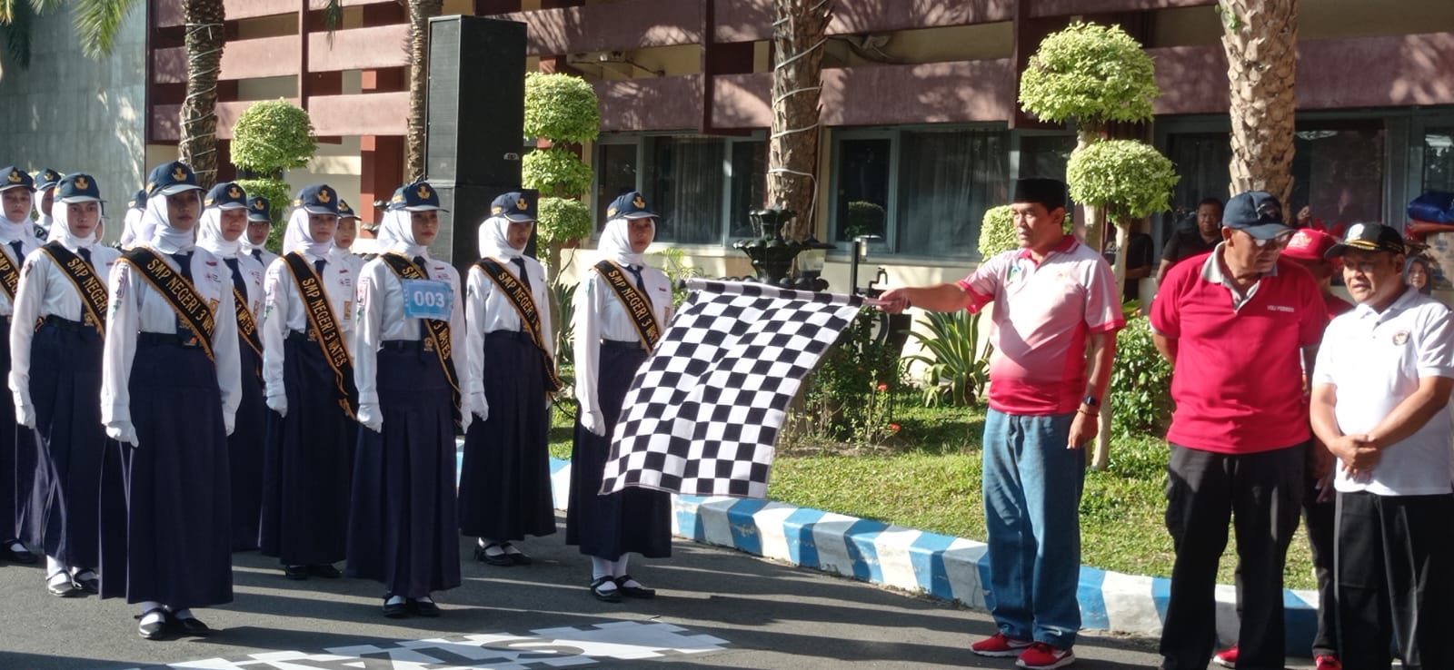 Semangat Kemerdekaan, 150 Regu Pelajar SMP dan MTs Berlaga dalam Lomba Baris-berbaris Kabupaten Kediri
