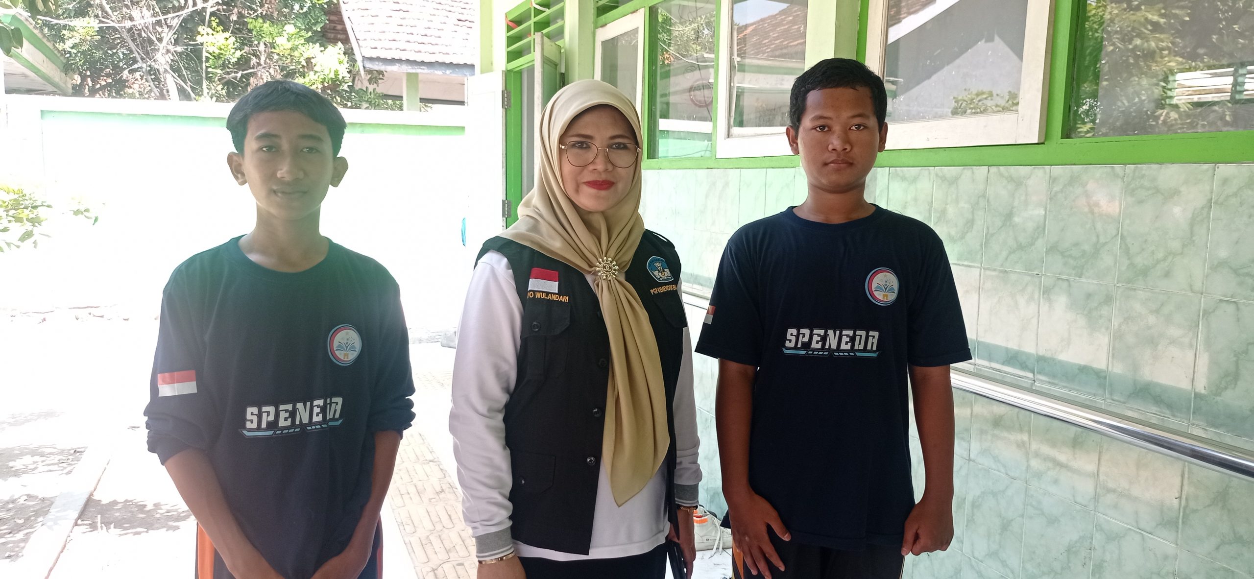 Dua Siswa SMPN 2 Ngasem Jawara Pantomim Tingkat SMP Tingkat Kabupaten Kediri