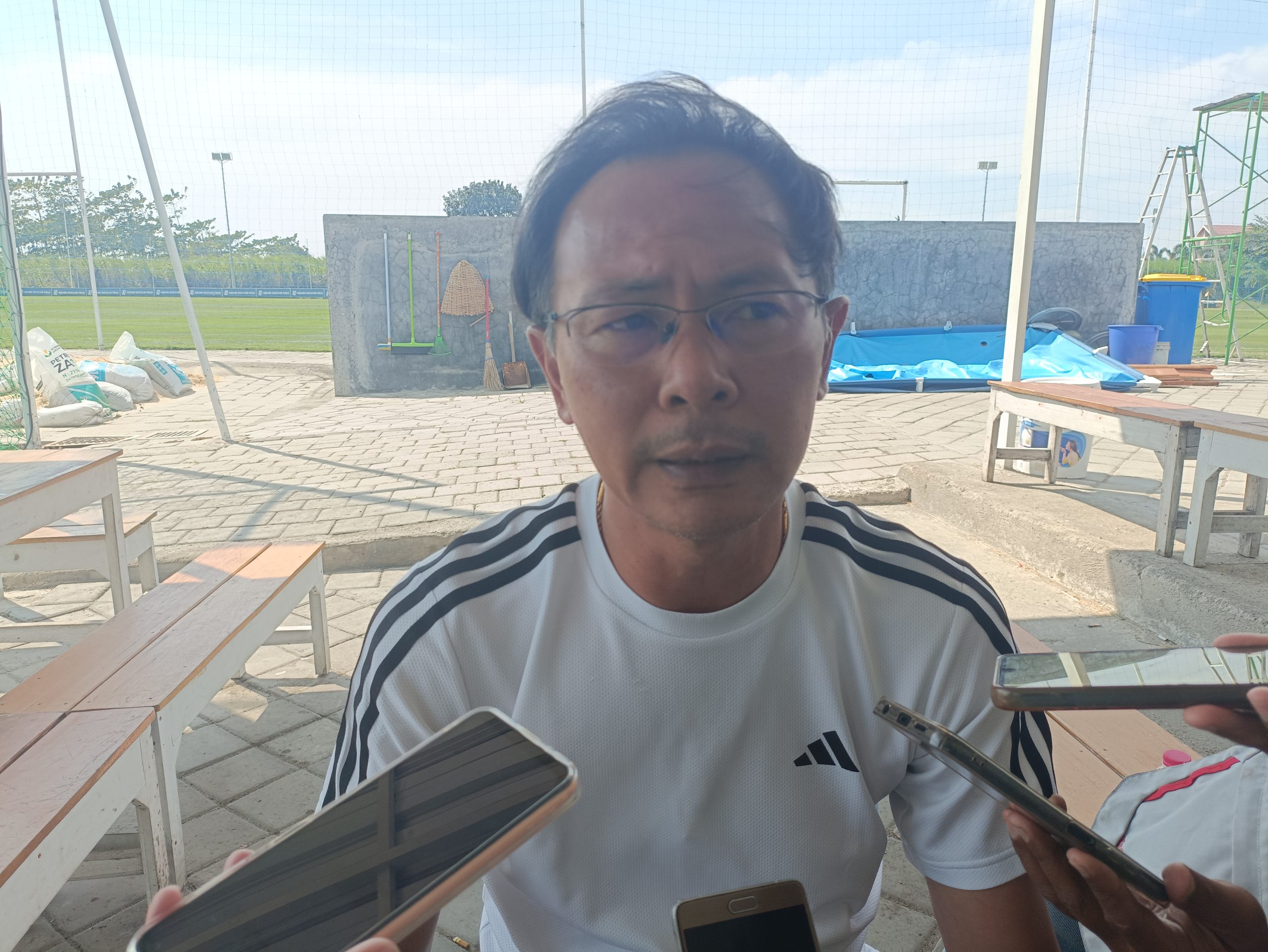 Dua Pemain Cedera Jelang Laga Hadapi PSBS Biak, Pelatih Persik Kediri Evaluasi Kekurangan